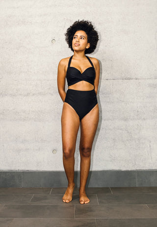 LOVJOI Bikini Slip aus innovativem Bio-Based Material nachhaltig hergestellt in Europa